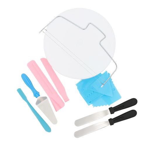 Cake Decorator Accessories